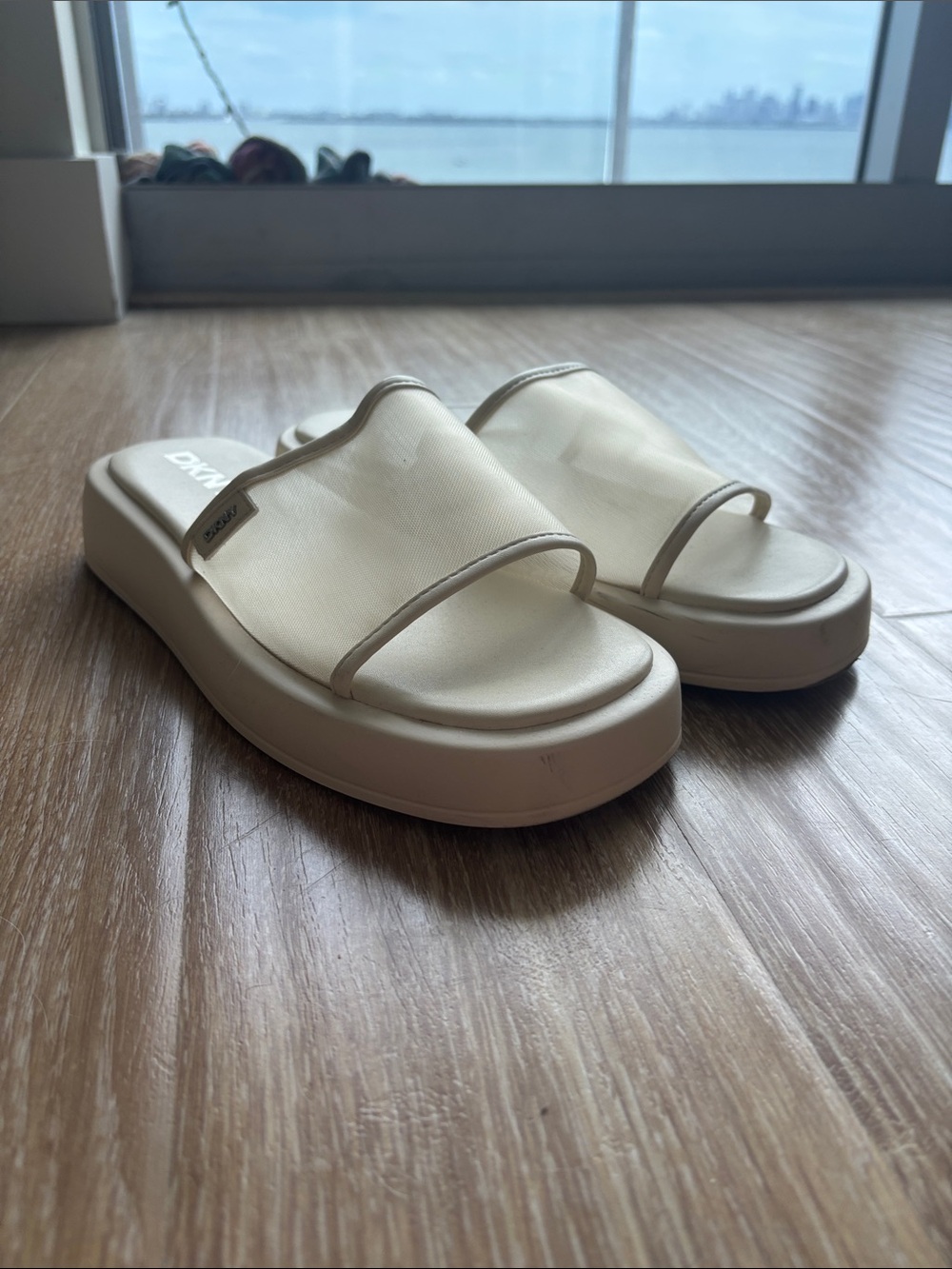 DKNY Cream Platform Slide Sandals with Wide Upper Strap
